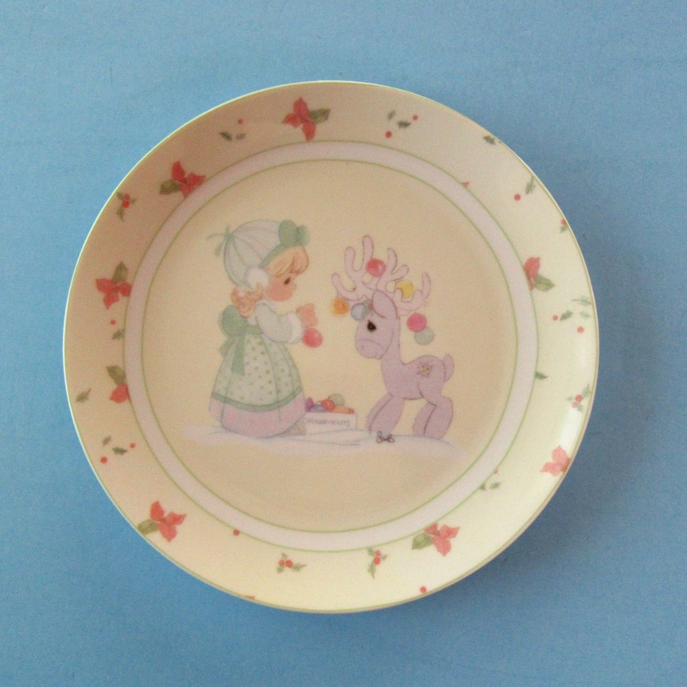 PRECIOUS MOMENTS cookies for Santa Christmas plate